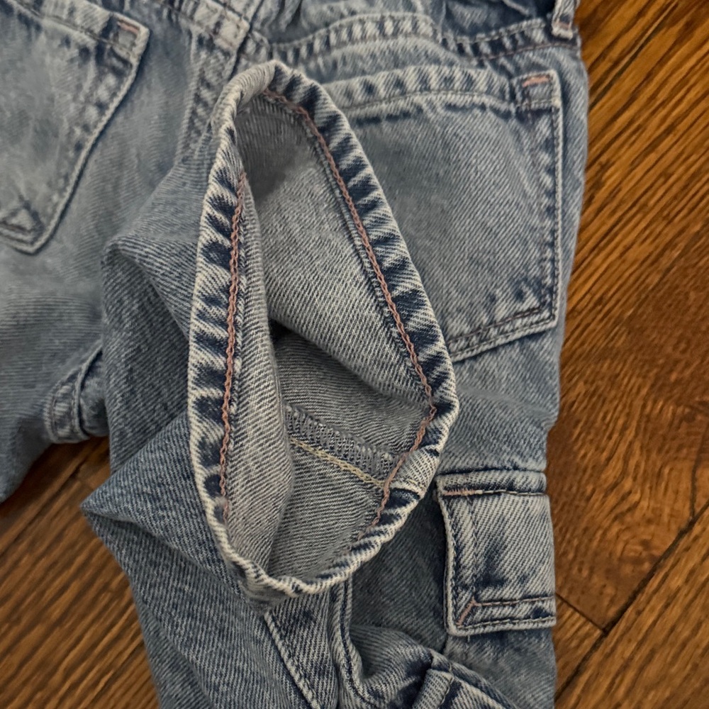 GAP Kids Denim Jeans with Cargo Pocket - Picture 4 of 5